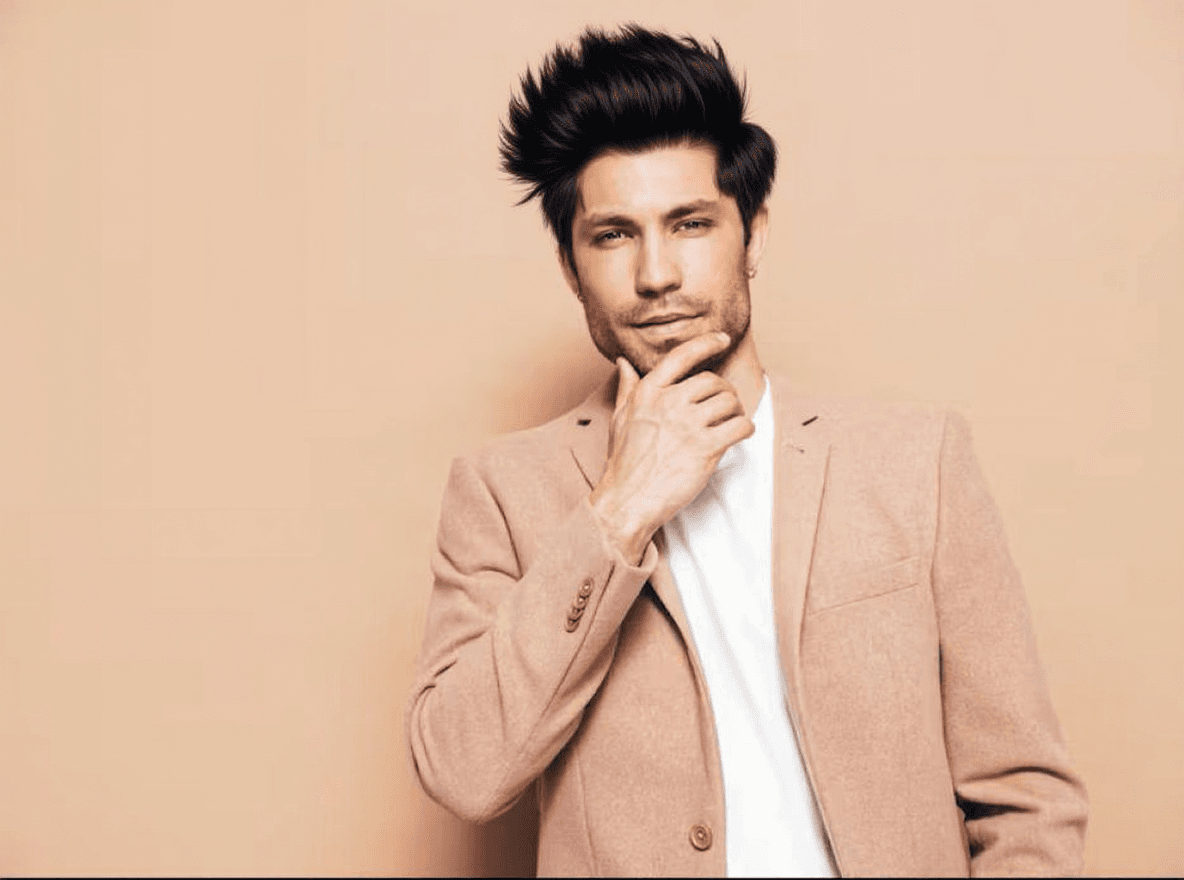 Brush Up hairstyle example